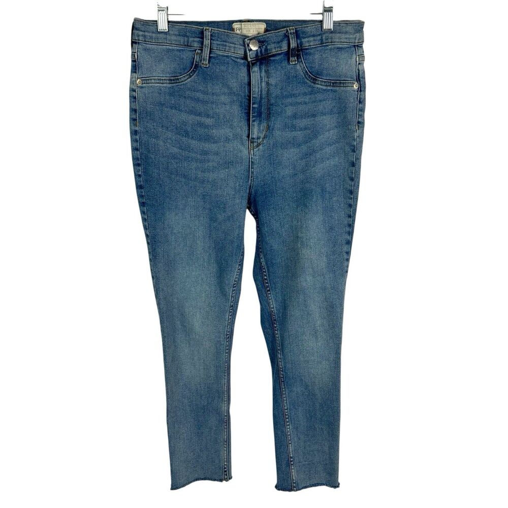 Free People Cropped Frayed Hem High Rise Medium Wash Stretch Jeans Size 31 R